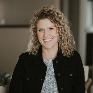 Meet your Posher, Brittney